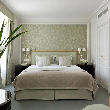 Hotel San Régis 5*