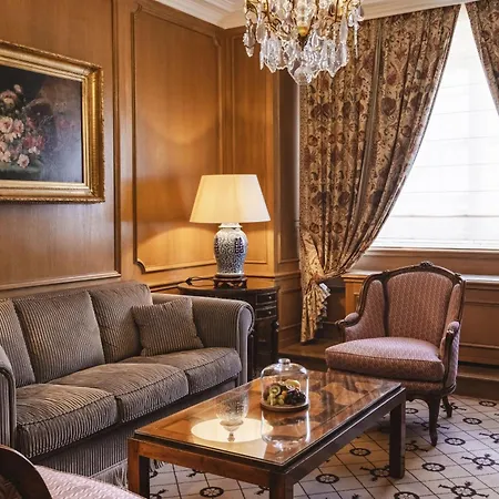 San Regis מלון 5*