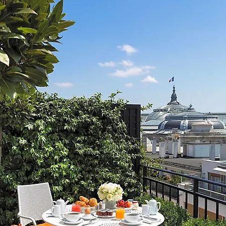Szálloda San Regis 5*
