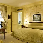 San Regis 5* Paryż